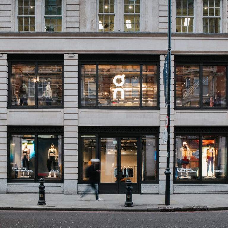 Swiss performance sportswear brand On has opened a new store on Brompton Road, bringing its innovative approach to movement and design to The Knightsbridge Estate. Situated at 29 Brompton Road, just moments from Hyde Park, the new store is ideally placed for runners, cyclists and those exploring the park’s popular outdoor routes. The space has been designed to connect with On’s growing London community, with plans for events and in-store experiences that celebrate movement and an active lifestyle. Customers can explore On’s full range of footwear, apparel and accessories across running, training, outdoor pursuits, tennis and everyday wear. Known for its distinctive design and performance-driven technology, the brand combines Swiss engineering with a focus on comfort, movement and versatility. Founded in the Swiss Alps in 2010, On has quickly built a global following through its innovative approach to premium sportswear and its mission to ignite the human spirit through movement. The arrival of On adds to the diverse mix of brands across The Knightsbridge Estate, reflecting the area’s growing focus on lifestyle, wellness and performance.
